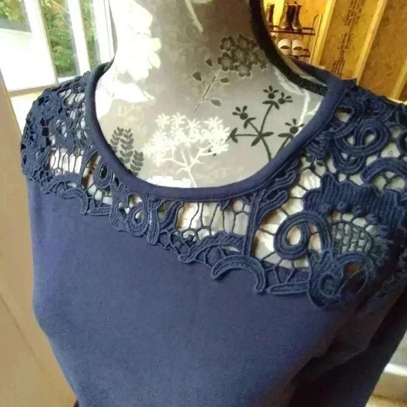 new without tags Navy Crown Ivy dress - Picture 2 of 10